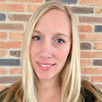 Votre consultant megAgence : Stéphanie HUYSSCHAERT Photographie du consultant